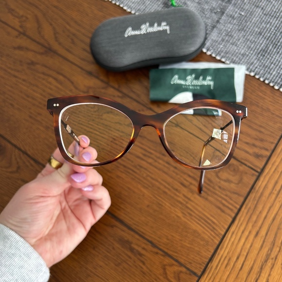 Anne & Valentin UMEET 1651 - Picture 6 of 8